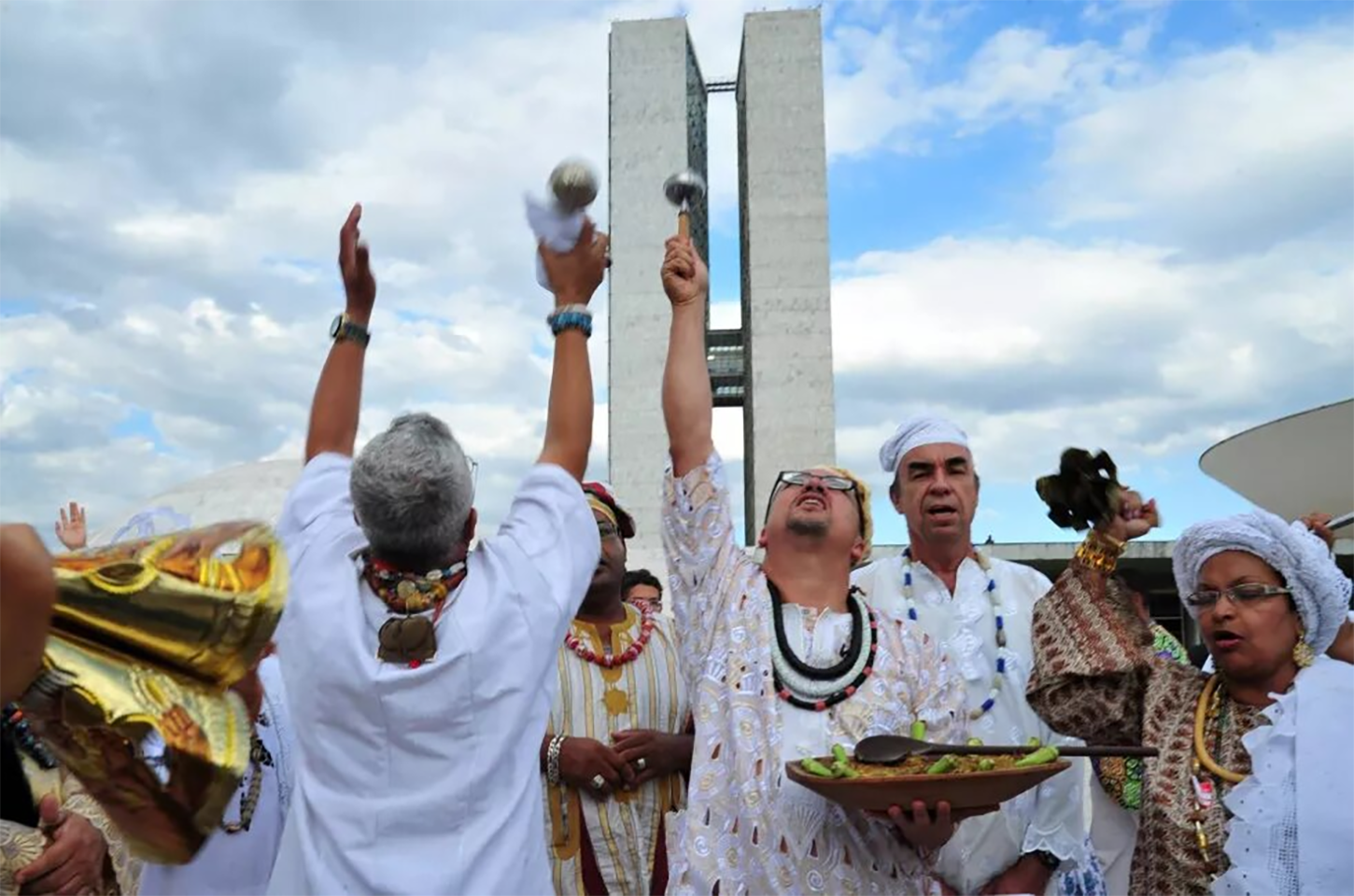 Eleições 2026 colocam seis cargos em disputa e ampliam debate sobre representação política